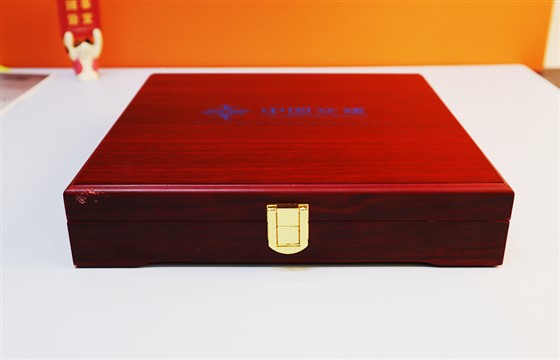 尊行者-高端公司礼品定制