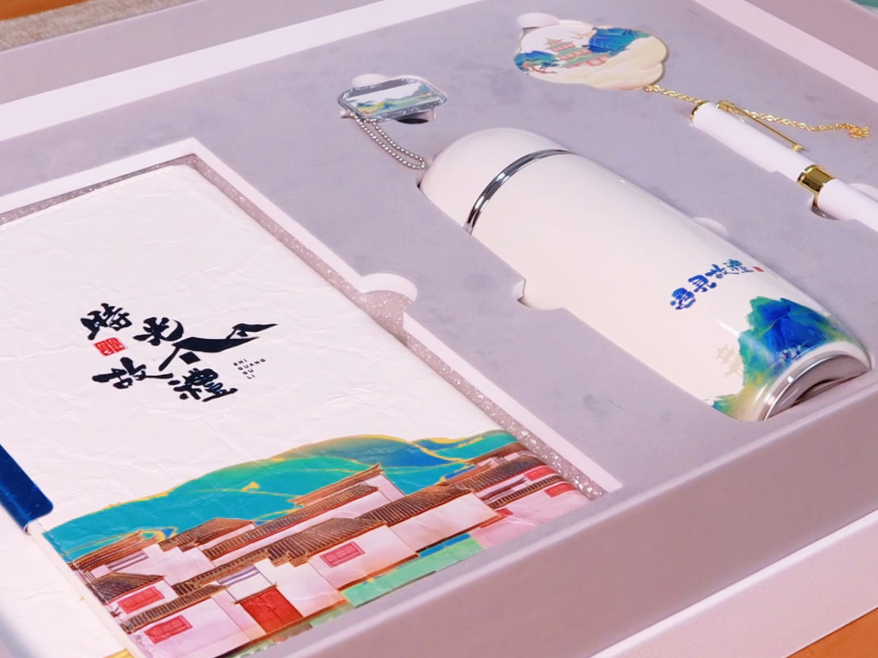 时光故礼礼盒：打造独特文创风格的精致礼品